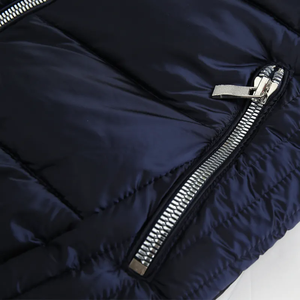 2024 Custom Logo Crocheted <b>Puffer</b> <b>Jacket</b> for Men Breathable Eco-Friendly Winter Regular <b>Crop</b> Bubble Coat OEM Service Available - Product Image 6
