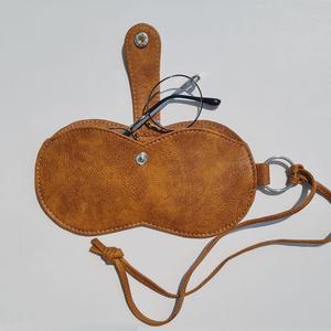 Etui à lunettes de soleil en cuir véritable Pochette à lunettes portable Organisateur de lunettes pour l'extérieur avec dragonne - Product Image 1