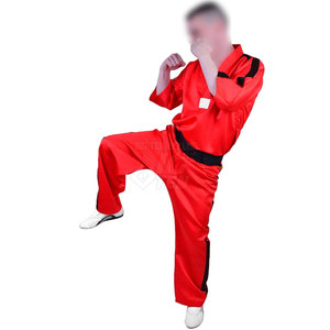 Uniforme de Kick-Boxing d'Entraînement d'Arts Martiaux de Qualité Supérieure pour Hommes Tissu Durable Ajustement Confortable pour une Utilisation en Compétition - Product Image 6