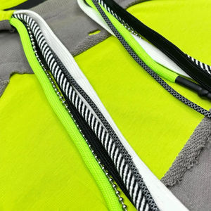 เสื้อมีฮู้ดสองชั้นสำหรับผู้ชายผ้าปะติดพลอยเทียมลดเลือนแสงแดดออกแบบได้ตามที่ต้องการ - Product Image 5