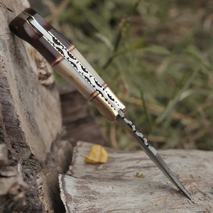 Couteau pliant artisanal en acier Damas |   Couteau de camping de poche de 7 pouces |   Manche en bois et os |   OEM EDC extérieur avec garantie de 3 ans - Product Image 3