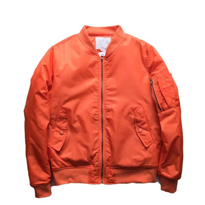 Abrigos acolchados con estampado personalizado para hombre, chaqueta acolchada brillante con burbujas, chaleco cálido de invierno para hombre de Pakistán - Product Image 4