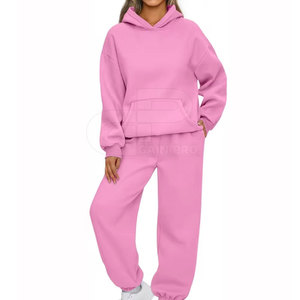 Ensemble survêtement oversize pour femme : sweat à capuche et pantalon élégants en tissu doux, tenue décontractée et confortable - Product Image 2