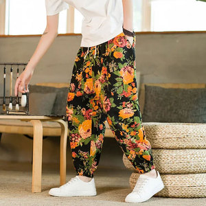 Pantalon imprimé de haute qualité avec des graphiques audacieux et un ajustement facile pour les pantalons imprimés à la mode - Product Image 6