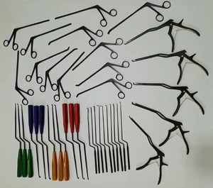 Ensemble d'instruments de chirurgie spinale mini-invasive MIS en acier inoxydable, source d'alimentation manuelle pour la colonne lombaire postérieure, Narham Enterprises - Product Image 1