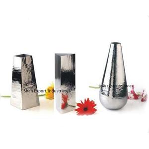 Florero de Metal de diseño creativo Chapado en plata para el hogar sala de estar Mesa florero decorativo multiusos - Product Image 3