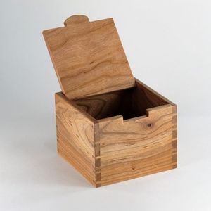 Coffret cadeau humidor à cigares en bois de santal classique de luxe fait à la main à haute brillance pour la ré-humidification - Product Image 4