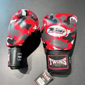 Guantes de Boxeo Profesionales Personalizados de Primera Calidad, Negros y Blancos, para Entrenamiento, MMA, Muay Thai, Uso Diario al Aire Libre, Ligeros y Genuinos - Product Image 3
