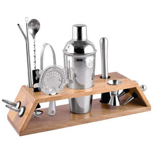 Juego de barras de acero inoxidable y madera de primera calidad Colección de artículos de Bar de diseño clásico con estilo - Product Image 1