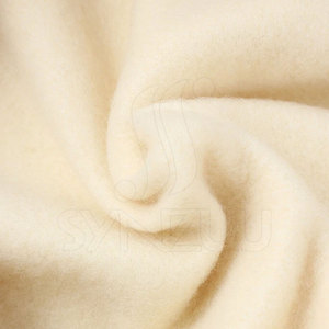 Nuevo Diseño al por Mayor de Camisetas para Hombre, Invierno, Lisas, Teñidas, MOQ Bajo de 10 Piezas, Hechas en Pakistán - Product Image 6