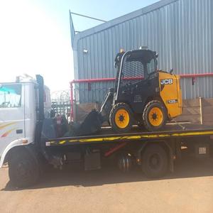 Achetez des chargeuses compactes JCB 135 avec une livraison rapide Ingénierie de qualité supérieure conçue pour une productivité élevée et une longue durée de vie - Product Image 6