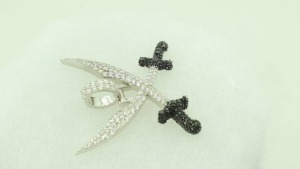 Pendentif Hip Hop personnalisé Bijoux en diamant Moissanite en argent 925 pour les fêtes d'hommes et de femmes - Product Image 4