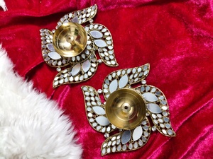 ชุดกระจกทำงานน้ำมัน Diya baati lakshmi charan, โคมไฟอินเดีย Kalash & swastik เทศกาล pooja Decor, ของขวัญ Diwali, ตกแต่ง Mandir - Product Image 4