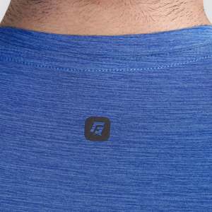T-shirt pour homme en tissu respirant tricoté uni, bleu électrique, style basique, coupe ajustée, confortable - Product Image 6