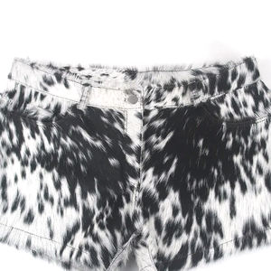 กางเกงขาสั้นหนังวัวสำหรับผู้ชายทรงหลวมใส่ง่าย - Product Image 2