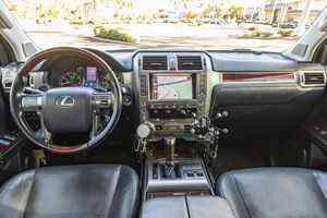 Lexus GX 460 V8 2017 Usado en Buen Estado, Tracción en las Cuatro Ruedas, Modificaciones Todoterreno, Propiedad de California - Product Image 4