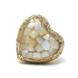 Urne souvenir coeur en laiton avec incrustation de nacre gravée à la main coloré velours doublé cendres décoration commémorative adulte bébé animal de compagnie - Product Image 4