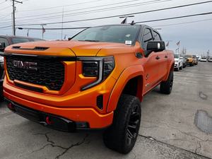 NUEVO GMC SIERRA 1500 AT4 2024 CON INTERIOR OSCURO, VOLANTE A LA IZQUIERDA, 8 CILINDROS, 4X4, CON INCENTIVOS DE ENVÍO - Product Image 2