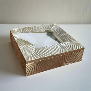 Le porte-serviettes en papier carré élégant en bois tient le porte-serviettes pour le restaurant de Table - Product Image 1