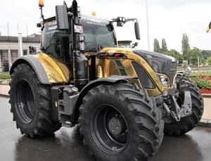 Tracteur Fendt 828 Vario 280 CV, machine agricole 4x4 diesel, équipement agricole, cabine climatisée et système de prise de force, prix d'usine, vente chaude - Product Image 4