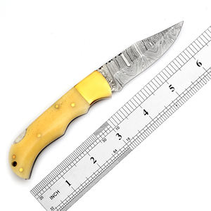 Cuchillo plegable de Damasco hecho a mano con mango de hueso de madera, cuchillo de caza OEM personalizable, hoja de acero - Product Image 3