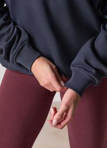 Sweat-shirts d'hiver pour femmes à col rond, style tendance, coupe ample, épaules tombantes, manches longues, couleur unie, fermeture éclair mi-longue - Product Image 5