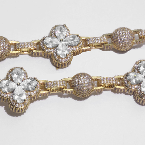 Bracelet hip-hop en moissanite, motif grappe de fleurs, micro-pavé, maillons trèfle, style luxe, pour homme et femme, bijou statement - Product Image 5