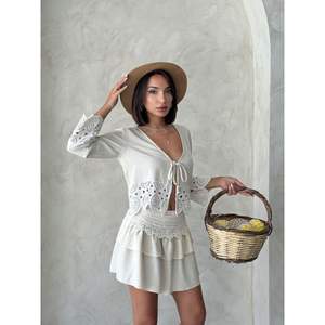 Vestido Casual con Detalles de Cuentas - Product Image 4