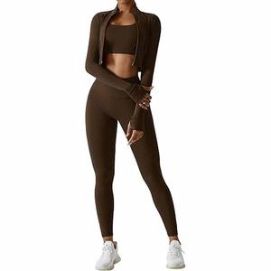 Conjunto de fitness Sujetador deportivo de apoyo Elegante Crop Top Leggings Mujer Alta calidad Ropa deportiva transpirable de secado rápido Gimnasio de 3 piezas - Product Image 1