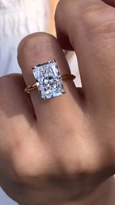 แหวนหมั้นเพชรที่เปล่งประกายเปล่งประกายแวววาว14Kt โกลด์ IGI การตั้งค่ารัศมีหรูหราทันสมัยปรับแต่งได้ตามต้องการสำหรับเป็นของขวัญในห้องปฏิบัติการ - Product Image 4