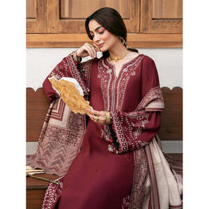 Ensemble 3 pièces élégant et respirant pour femme IZEL : chemise en crêpe Dhanak brodée, châle imprimé Courtrai et pantalon - BIC-4384 - Product Image 2