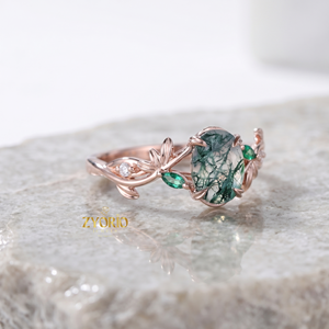 Anillo de Compromiso Ovalado de Ágata Musgosa, Oro de 18K, Anillo de Lujo con Hojas Florales de Ágata Musgosa, Joyería Nupcial Inspirada en la Naturaleza con Acentos de Diamantes - Product Image 2