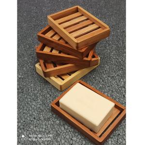 Porte-savon en bois artisanal, élégant porte-savon de bain avec accessoires de salle de bain - Product Image 4