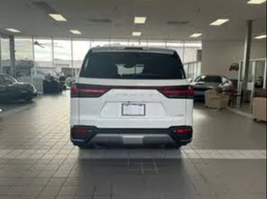 Nuevo Usado LXs 600 Ultra Luxury AWD - Product Image 2