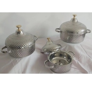 Marmite en acier inoxydable de qualité pour l'exportation Faite à la main Casserole de designer Ustensiles de table Chauffe-plat en métal avec poignée - Product Image 3