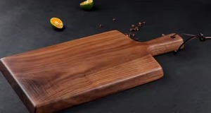 เขียงหั่นไม้อะคาเซียและมะม่วงเป็นมิตรต่อสิ่งแวดล้อมดีไซน์ทนทานพร้อมฐานกันลื่นเหมาะสำหรับเตรียมและตัดอาหาร - Product Image 2