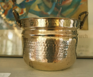 Grand pot en aluminium, finition polie, design traditionnel de ferme, décoration de jardin d'intérieur et d'extérieur, vase, pot de fleurs, vente en gros - Product Image 2