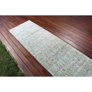 Alfombra Vintage de 2.3x8.3 pies, Alfombra Turca Azul con Diseño Floral de Lana - Product Image 3