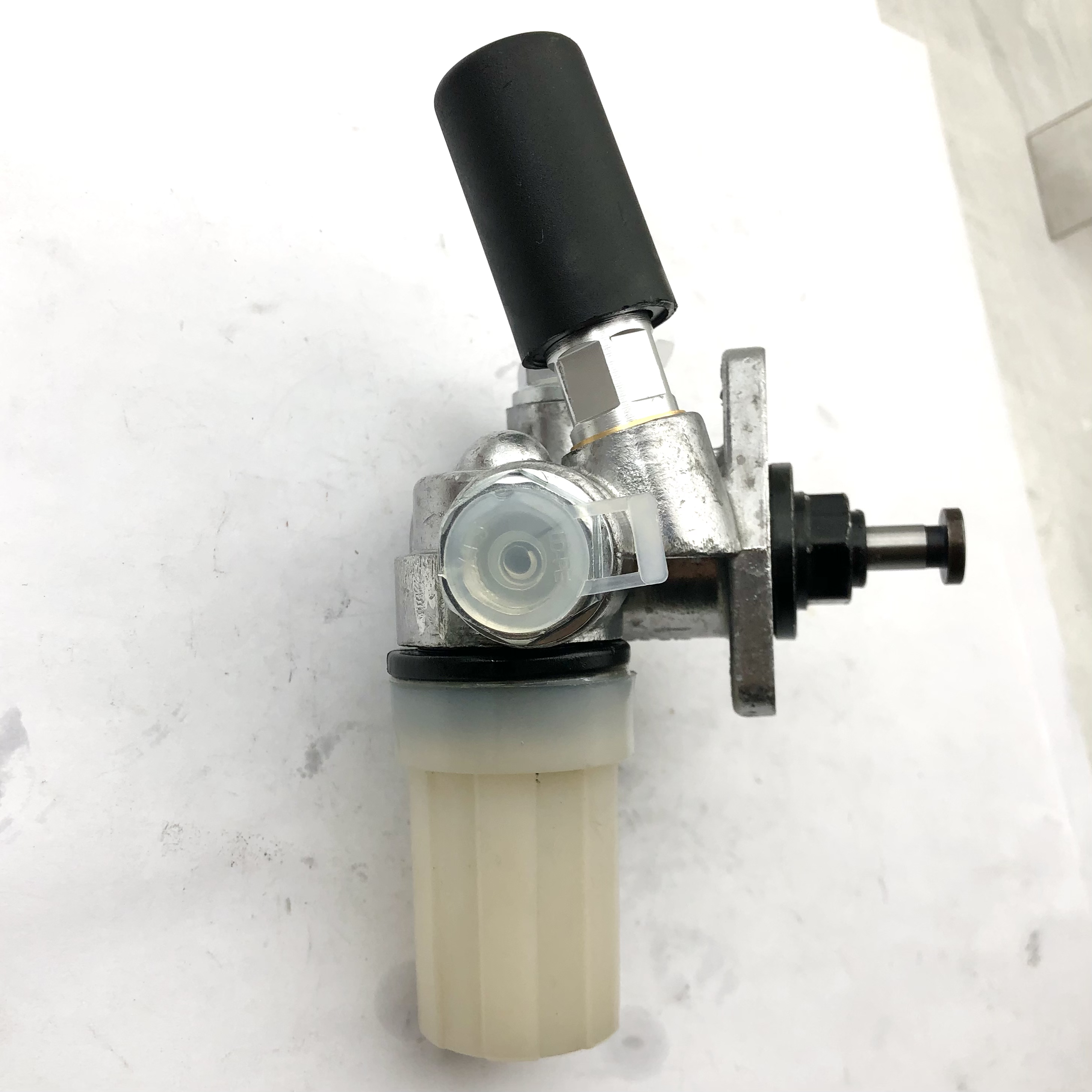 BOSCH Fuel Pump 0440008108 - Reliable Performance & OEM Quality