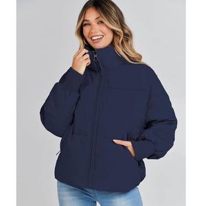Veste matelassée imperméable et respirante pour femme, streetwear, mode d'hiver avec logo - Product Image 3