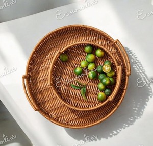 Caliente nueva bandeja redonda hecha a mano de bambú y bastón con asas bandeja de servicio de ratán artesanal para Decoración - Product Image 5