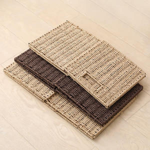 โต๊ะเก็บของทรงนาฬิกาทราย ทำจากหวายสานมือ พร้อมฝาปิด - Product Image 3