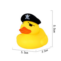 Cadeaux créatifs personnalisés Jouet canard en caoutchouc compressible et sonore pour le plaisir du bain et des jeux aquatiques du bébé