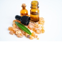 Huile Essentielle de Myrrhe Sauvage 100% Pure, Extrait Herbal en Bouteille/Canette/Fût, Prix de Gros, Directement de l'Exportateur Indien