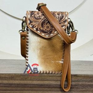 Bolso Bandolera de Cuero Vacuno Hecho a Mano Personalizado de Fábrica, Mini Bolso Cruzado para Teléfono Celular con Almacenamiento Plegable para Mujer, Bolso Bandolera de Cuero Genuino - Product Image 1