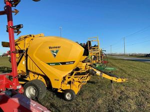Big Automatic hay <b>Baler</b> Round Bundle <b>Baler</b>. - Product Image 2