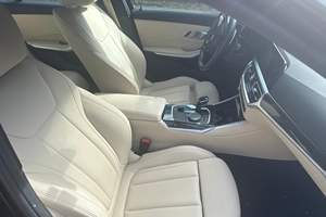 รถยนต์มือสอง ปี 2021 BMW 330i Sedan เครื่องยนต์เทอร์โบ 4 สูบ พร้อมชุดอุปกรณ์ช่วยขับขี่ ระยะทางวิ่งน้อย - Product Image 5