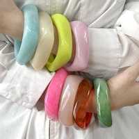 Designer Vente en gros Chunky Résine Bracelet Manchette Bracelet Blanc Écaille de Tortue Léopard Lucite Acétate Acrylique Cadeaux Fêtes