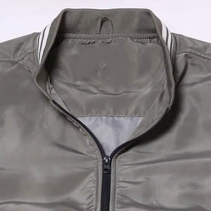 Chaquetas Bomber Cómodas para Hombre, Diseño Personalizado OEM, Chaqueta Bomber para Hombre con Cuello Alto, Logotipo Frontal, Chaqueta de Invierno - Product Image 6