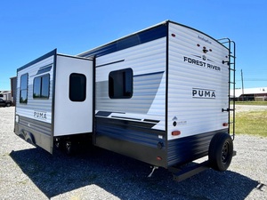 Camping-car PALOMINO PUMA 337BH 2025 d'occasion en excellent état, grande capacité, à vendre - Product Image 6